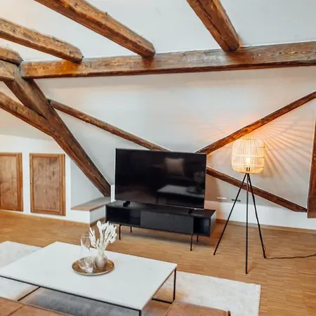 Jama - Großes Design Apartment, Innenstadt, Wlan, Familie&gruppen * Coburg